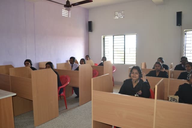 Manrakhan Mahto B.Ed College Ranchi Laboratory photo 8